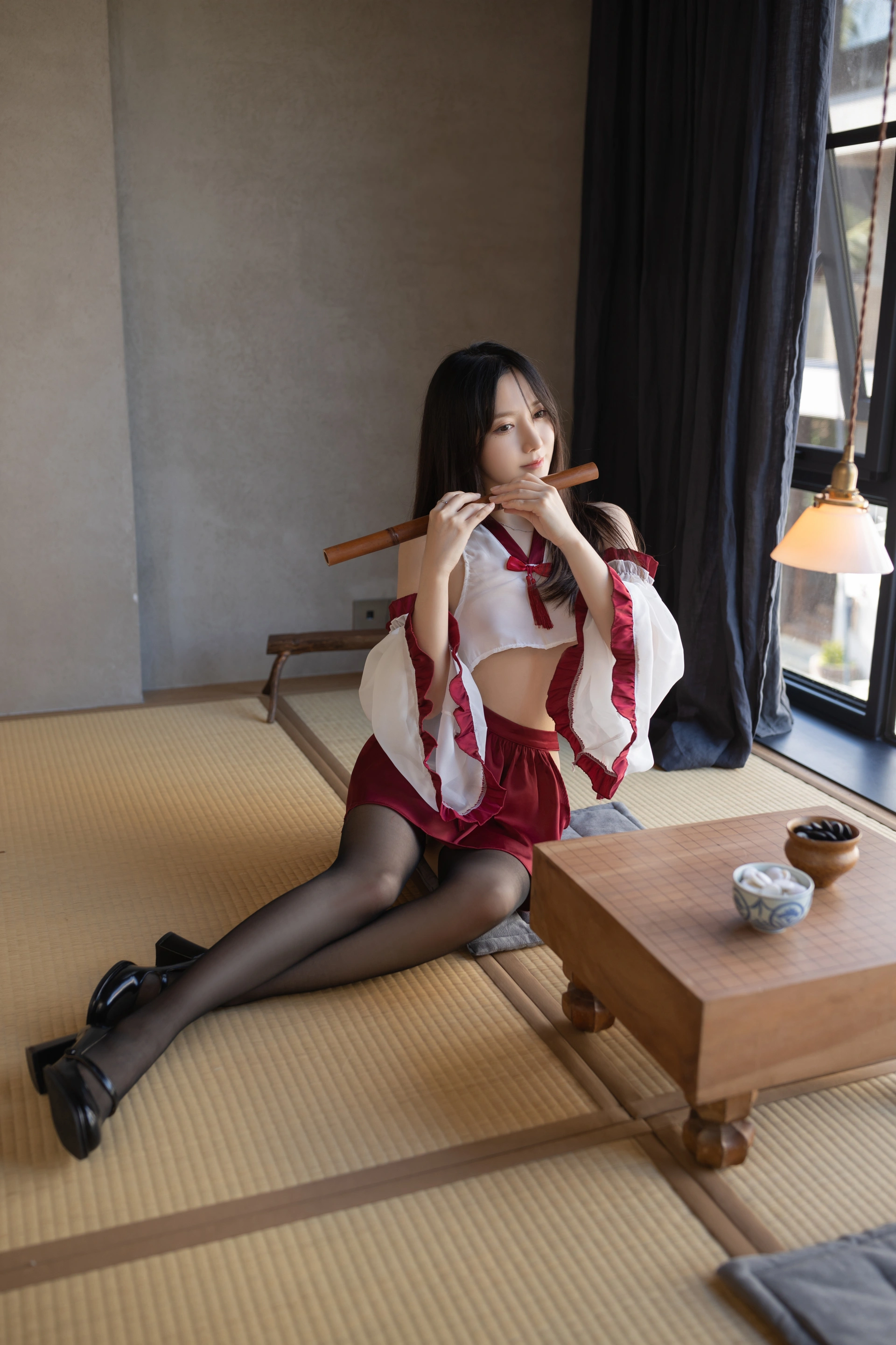 0038 秀人名模鱼子酱Fish内部私购未上架《竹子巫》写真 3